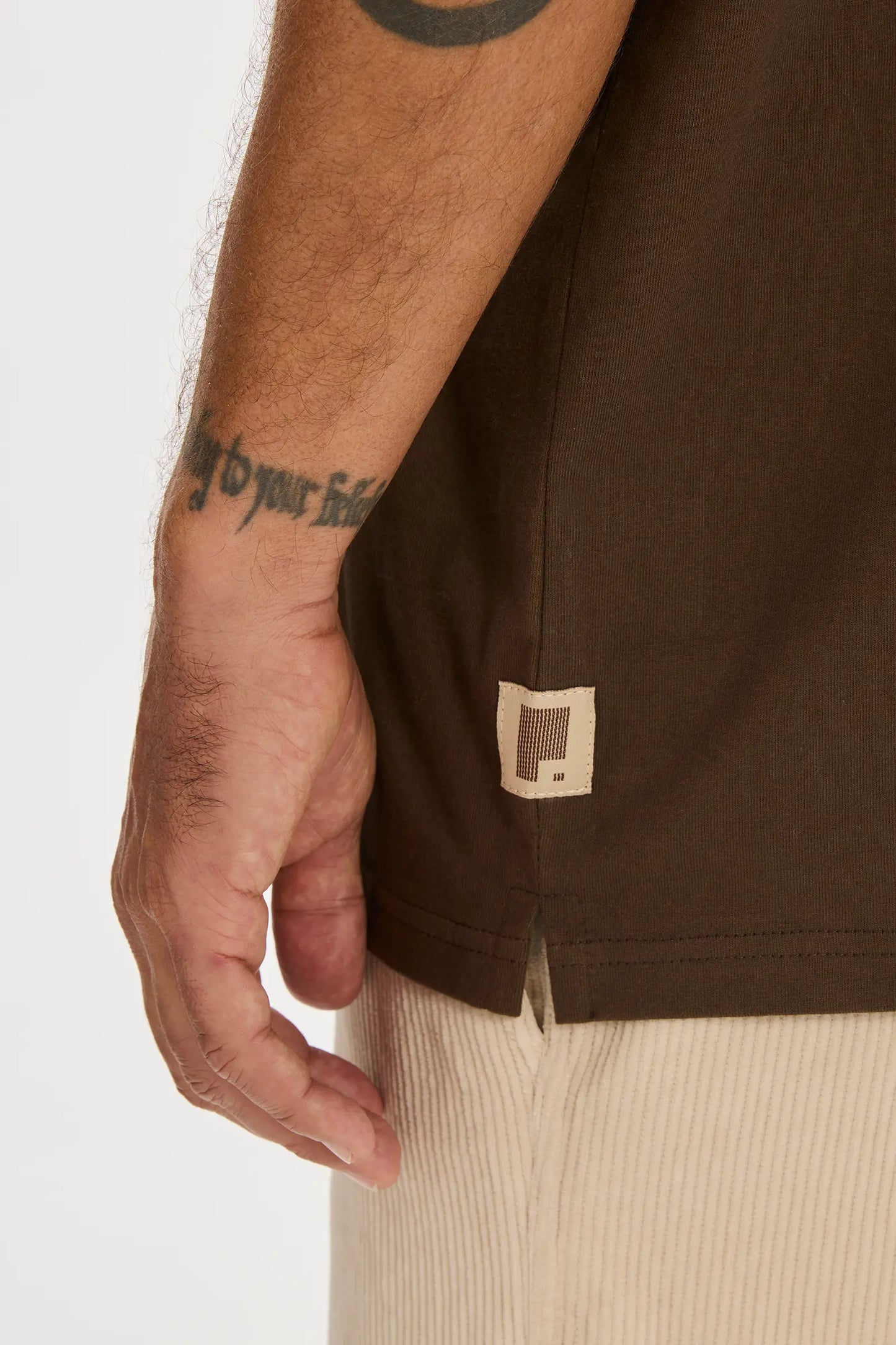 Oversized Pagi Tee Brown