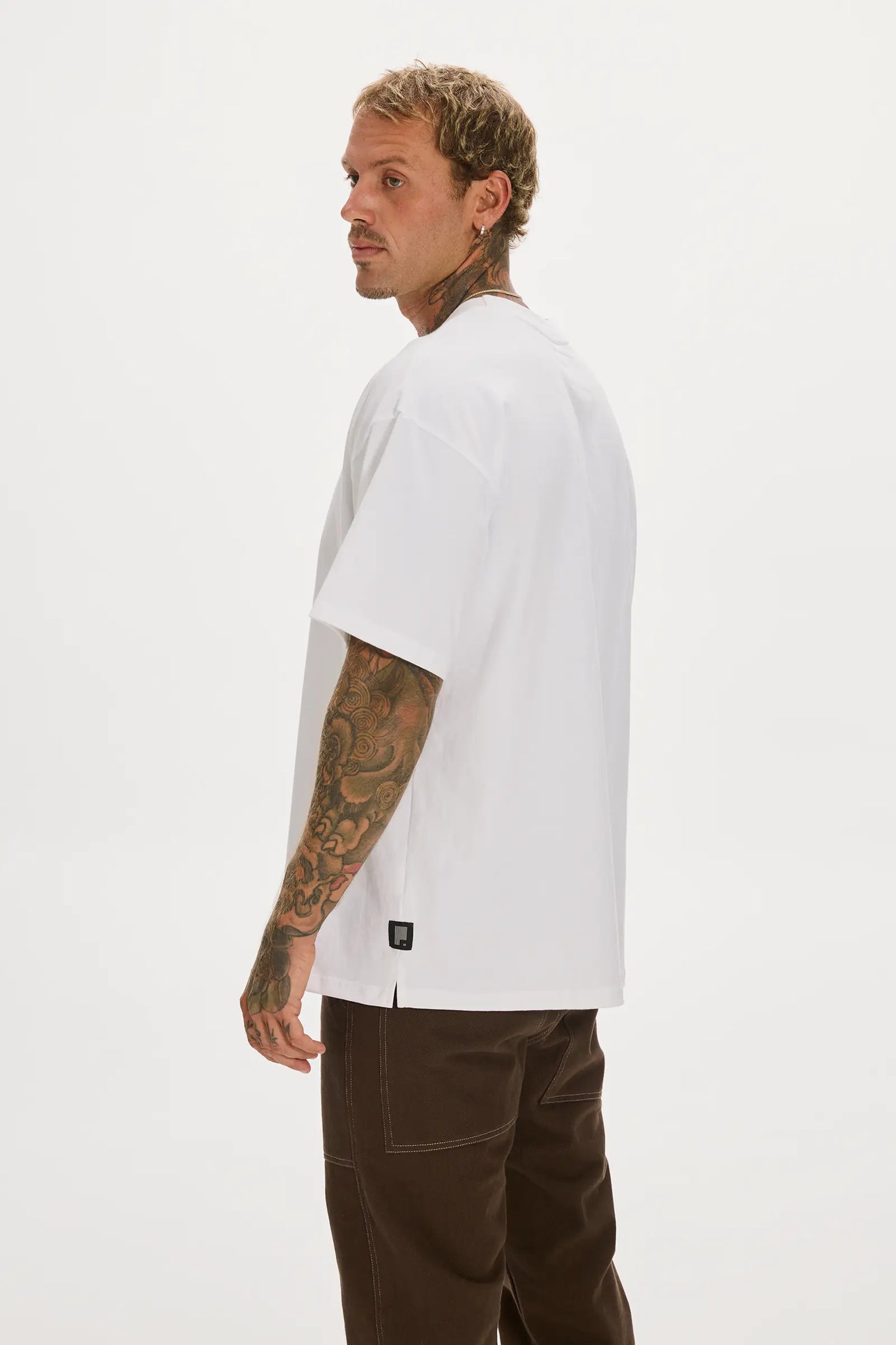 Oversized Pagi Tee White