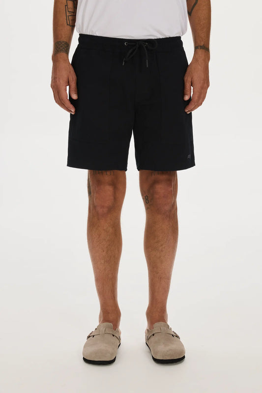 Base Short Black