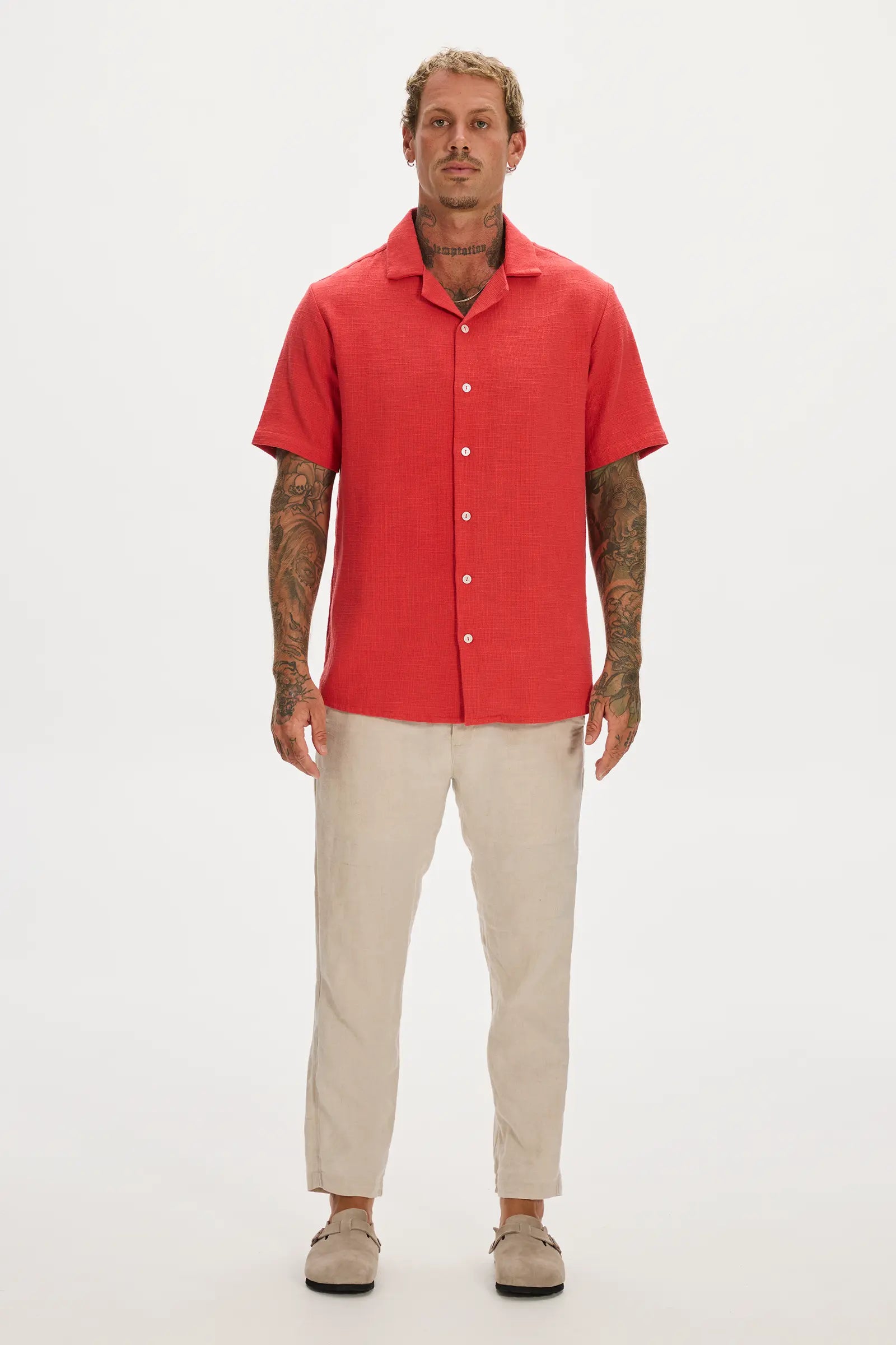 color-red