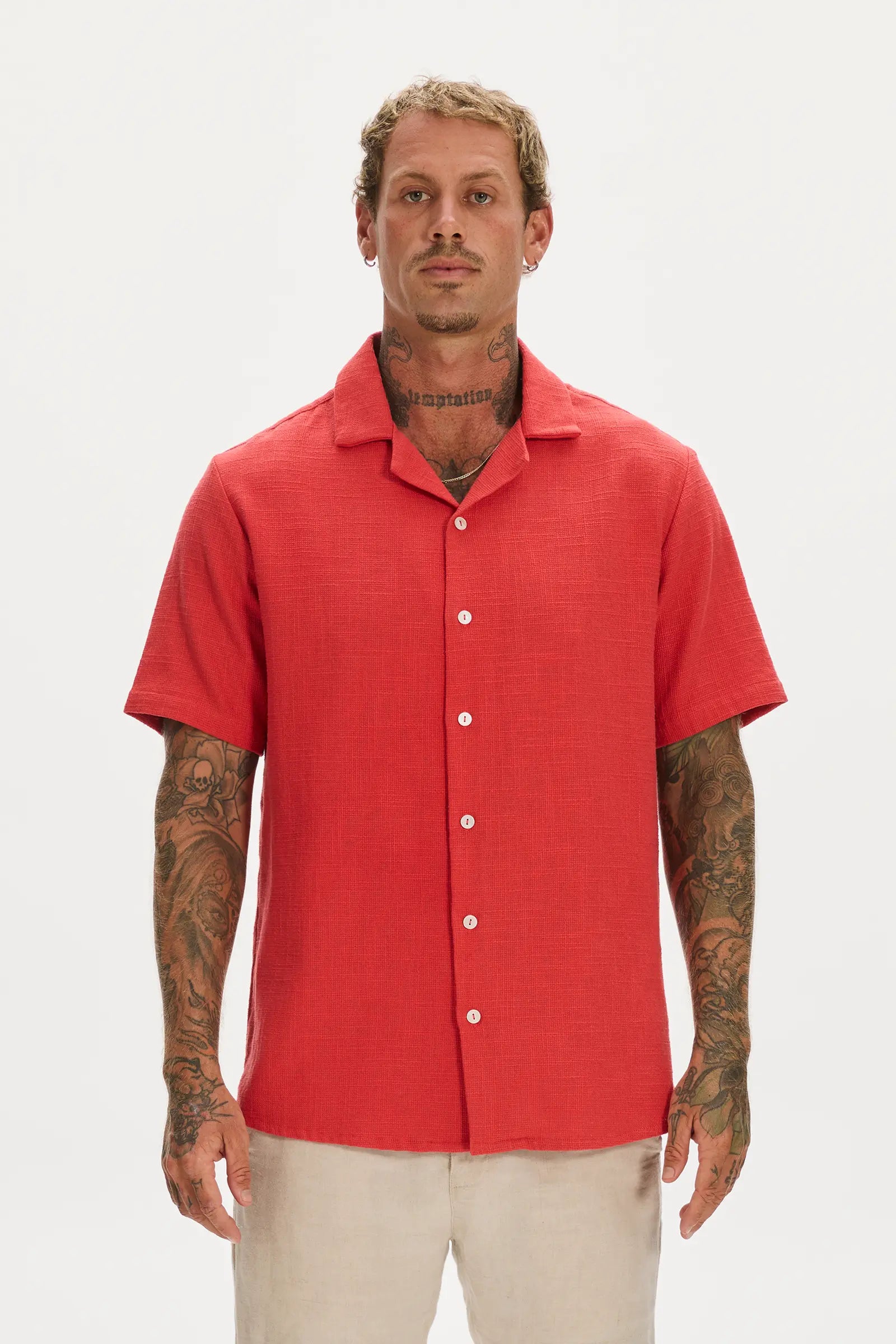 color-red